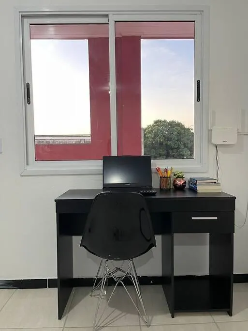Ape 1 - Localizado Proximo A Puc, Ufrgs, Acadepol Apartment Porto Alegre